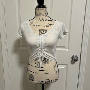 Madden Girl Tie front crop top